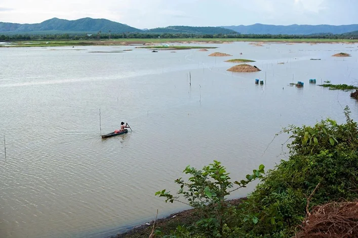 Serene Brateak Krola Secret Lake